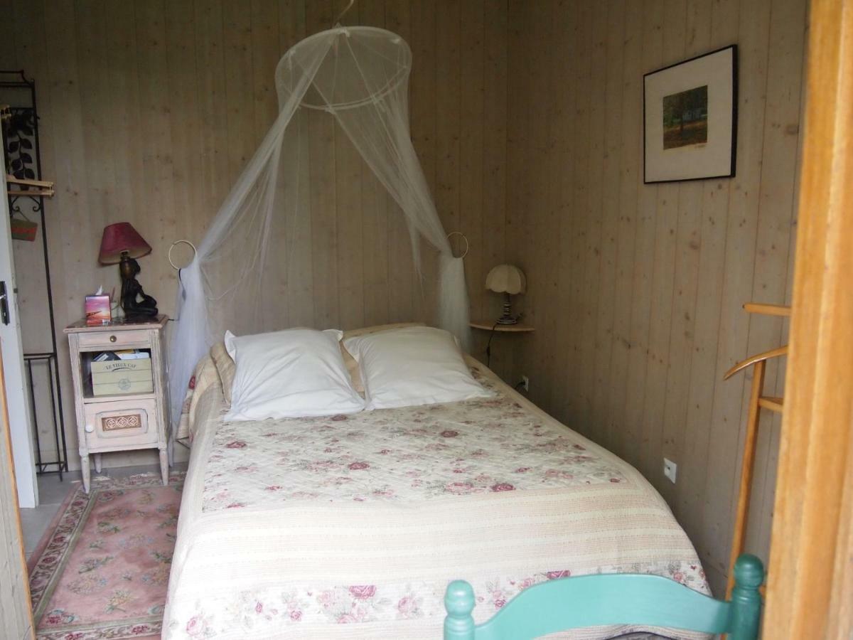 Chambres D'Hotes Les 4 Chemins Trouville-sur-mer Exteriör bild